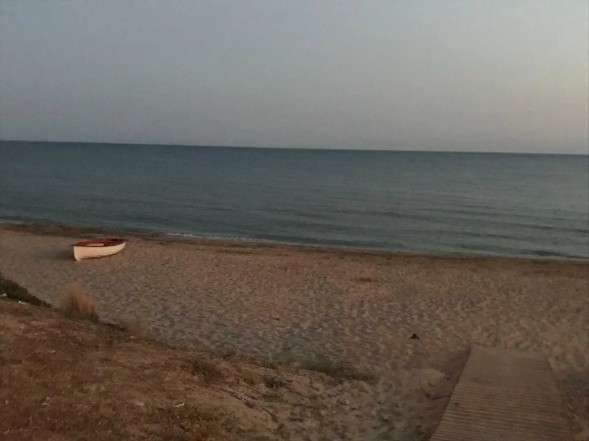 30 Passi Dalla Spiaggia Villaggio Azzurro 別荘